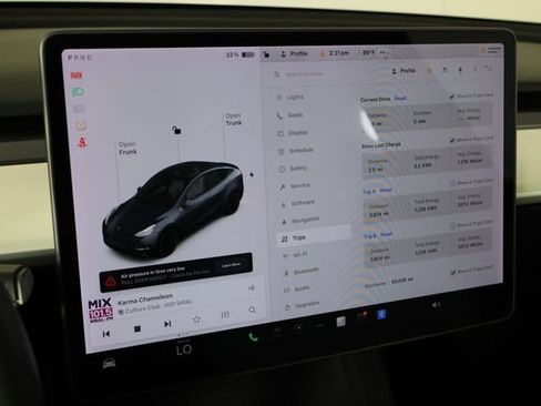 Used 2021 Tesla Model Y Long Range AWD/4WD image 33