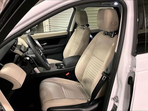 Certified 2025 Land Rover Discovery Sport S image 15