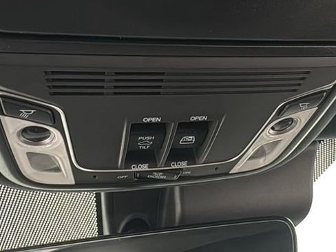 Used 2024 Honda Ridgeline TrailSport image 31