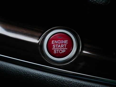 Used 2016 Honda CR-V EX-L image 32