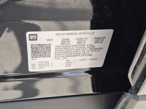 Used 2023 Cadillac XT4 Luxury w/ Cold Weather Package FWD image 30