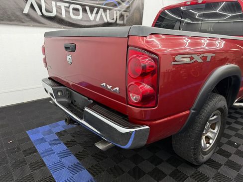 Used 2007 Dodge Ram 1500 Truck ST w/ SXT Group AWD/4WD image 3