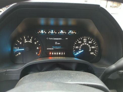 Used 2017 Ford F150 XL w/ Equipment Group 101A Mid image 6