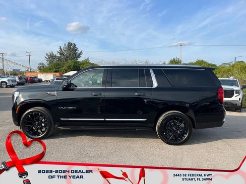 New 2026 GMC Yukon XL Elevation image 4