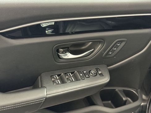 Used 2025 Honda Pilot EX-L image 15