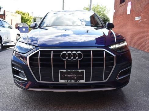 Used 2021 Audi Q5 Prestige w/ Prestige Package AWD/4WD image 9