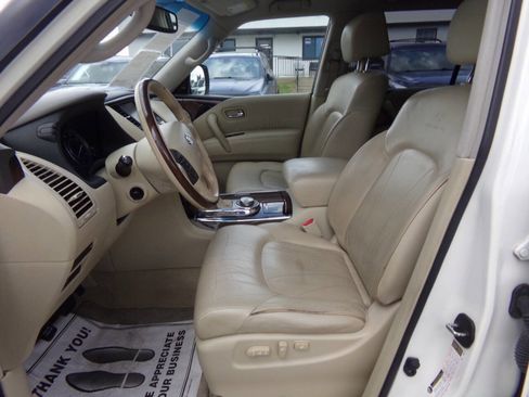 Used 2013 INFINITI QX56 4WD w/ Deluxe Touring Pkg image 11