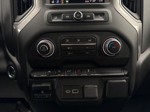 Used 2024 Chevrolet Silverado 1500 Custom w/ LPO, Dark Essentials Package image 28