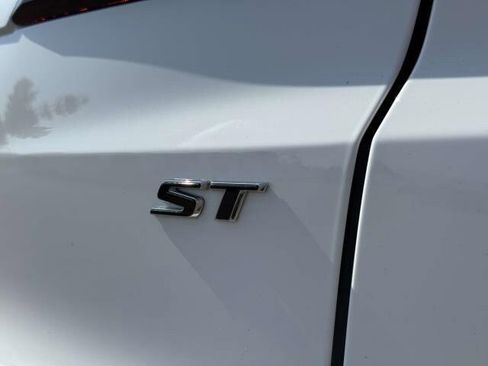 Used 2024 Buick Envista Sport Touring w/ Convenience I Package image 7