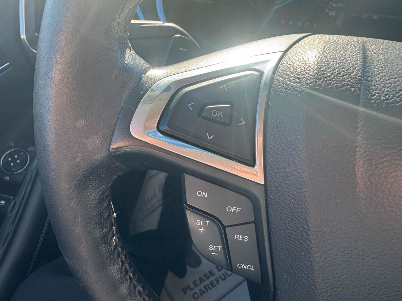 Used 2015 Ford Edge Titanium AWD/4WD image 17