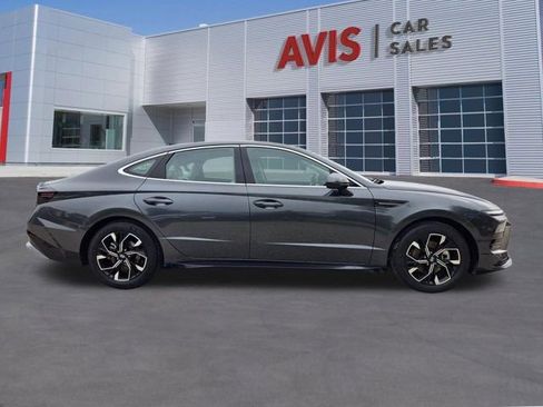 Used 2025 Hyundai Sonata SEL FWD image 5