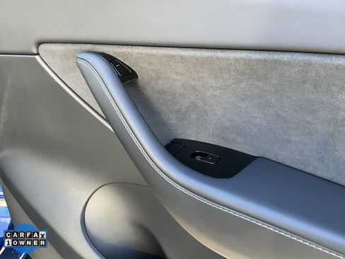 Used 2020 Tesla Model Y Performance image 64