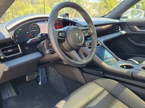 New 2025 Porsche Taycan Turbo AWD/4WD image 4