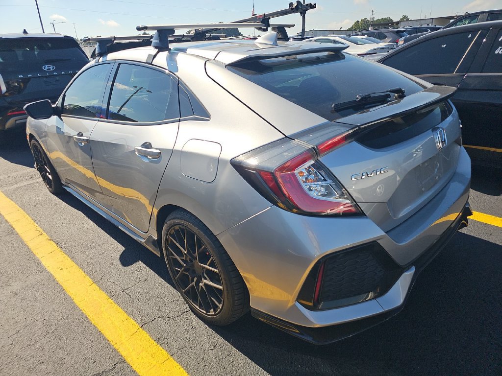 Used 2017 Honda Civic Sport Touring image 4