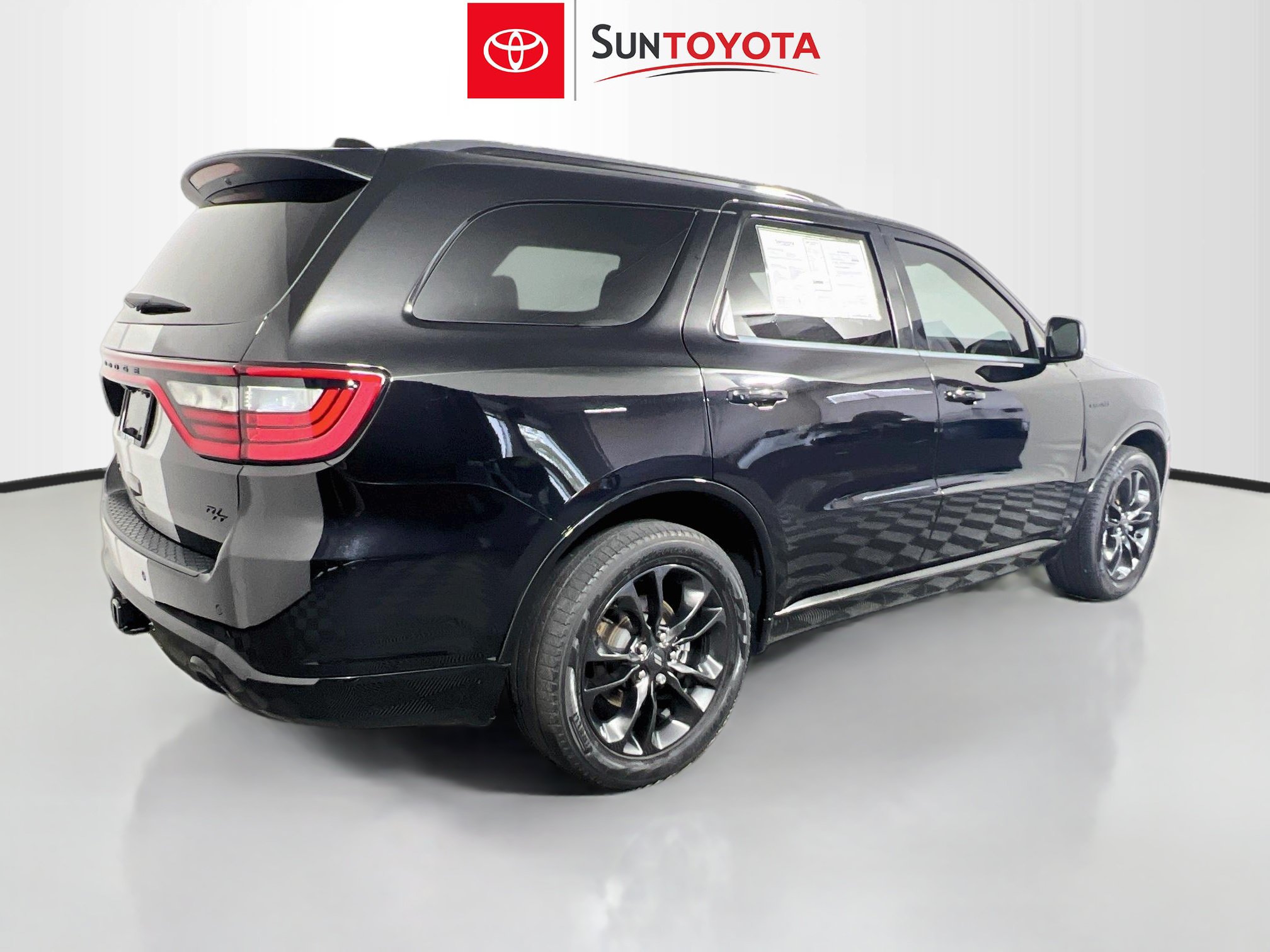 Used 2023 Dodge Durango R/T RWD image 4