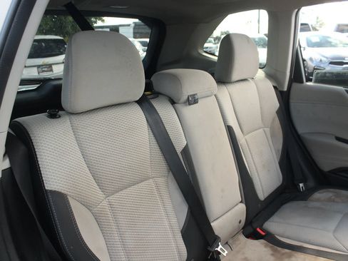 Used 2020 Subaru Forester Premium w/ Popular Package #1 AWD/4WD image 18