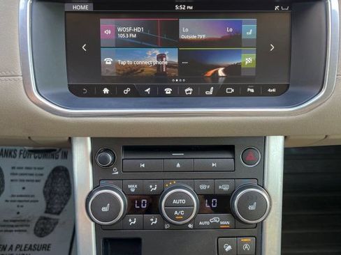 Used 2017 Land Rover Range Rover Evoque SE Premium AWD/4WD image 16