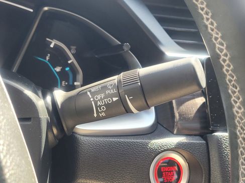 Used 2021 Honda Civic Touring image 23