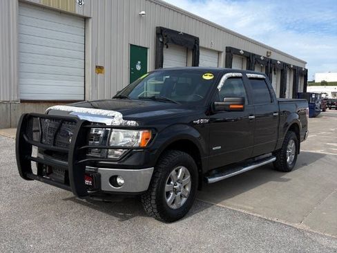 Used 2014 Ford F150 XLT w/ Equipment Group 302A Luxury AWD/4WD image 3