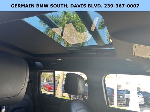 Used 2020 Land Rover Defender 110 X image 27