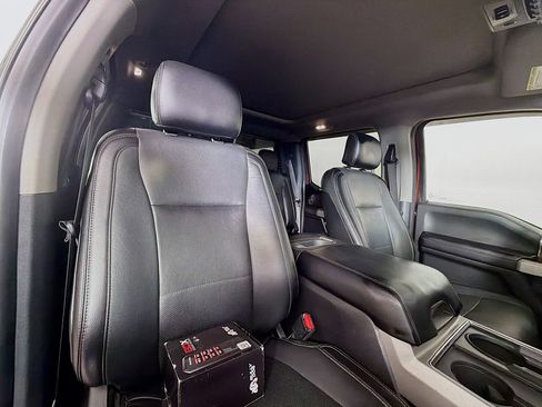 Used 2017 Ford F250 Lariat w/ Lariat Ultimate Package AWD/4WD image 26