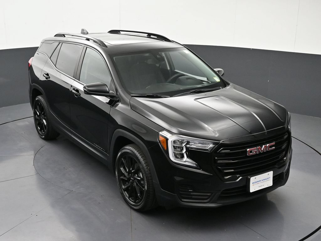 Certified 2023 GMC Terrain SLE w/ Driver Convenience Package AWD/4WD image 22