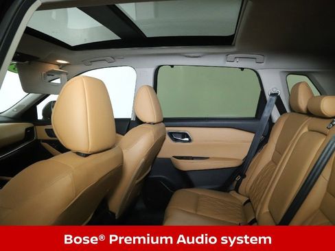 Certified 2023 Nissan Rogue Platinum w/ Platinum Premium Package AWD/4WD image 17