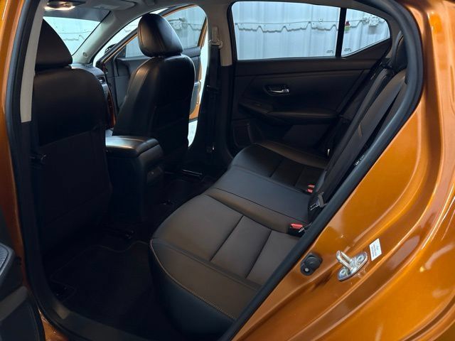 Used 2020 Nissan Sentra SR w/ Premium Package FWD image 16