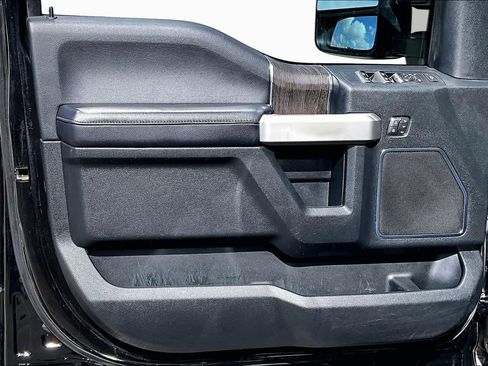 Used 2021 Ford F250 Lariat AWD/4WD image 21