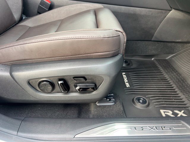 Used 2025 Lexus RX 350 AWD w/ Convenience Package image 12