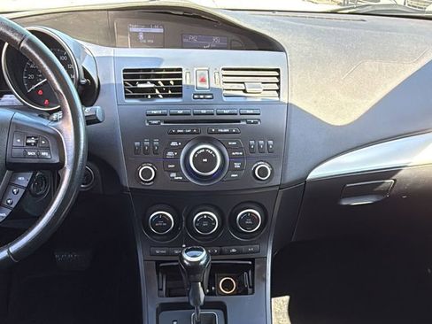 Used 2013 MAZDA MAZDA3 i Touring image 35