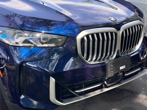 Used 2025 BMW X5 xDrive40i w/ Premium Package AWD/4WD image 2