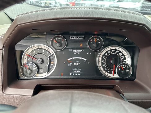 Used 2018 RAM 3500 Laramie image 12