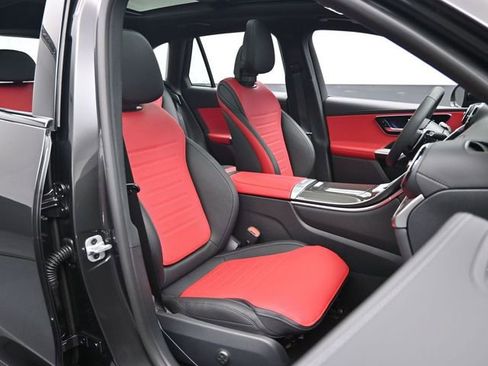 New 2025 Mercedes-Benz GLC 43 AMG 4MATIC image 33