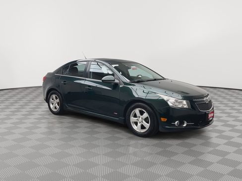 Used 2014 Chevrolet Cruze LT w/ All-Star Edition image 27