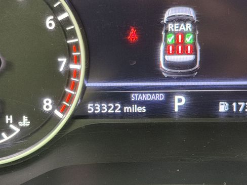 Used 2024 Nissan Pathfinder SV FWD image 21