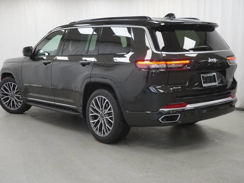 Used 2024 Jeep Grand Cherokee L Summit AWD/4WD image 25