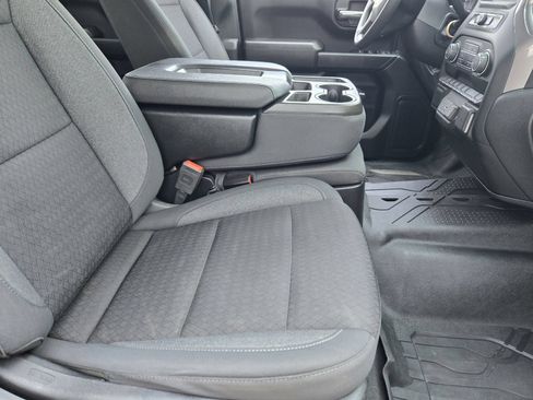 Certified 2024 Chevrolet Silverado 1500 Custom Trail Boss w/ LPO, Dark Essentials Package AWD/4WD image 14