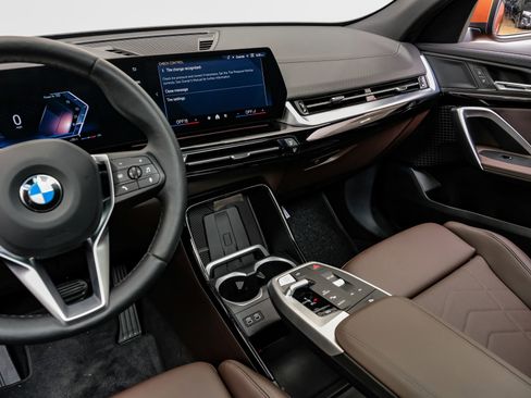 Used 2025 BMW X2 xDrive28i image 29