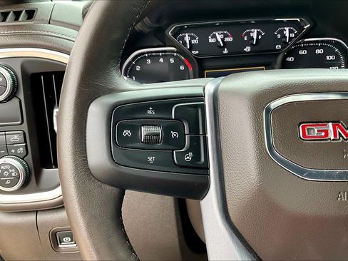 Used 2019 GMC Sierra 1500 SLT RWD image 24