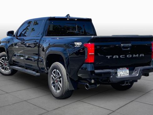Used 2024 Toyota Tacoma TRD Sport w/ TRD Sport Upgrade Package AWD/4WD image 10