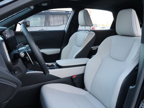 Certified 2024 Lexus RX 350 Premium image 33