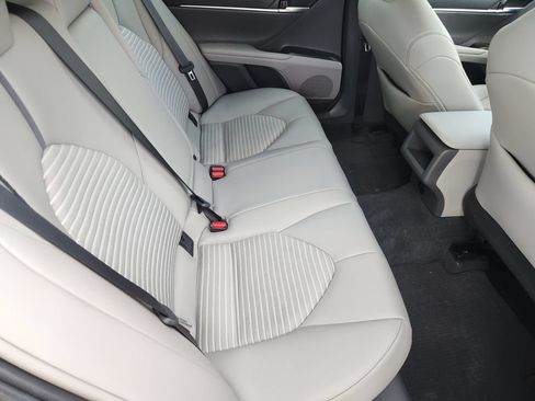 Used 2024 Toyota Camry SE FWD image 31