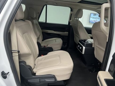 Used 2024 Ford Expedition Max Limited image 58