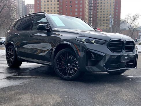 Used 2025 BMW X5 M Competition w/ Executive Package image 7