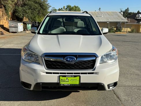 Used 2015 Subaru Forester 2.5i Premium AWD/4WD image 11