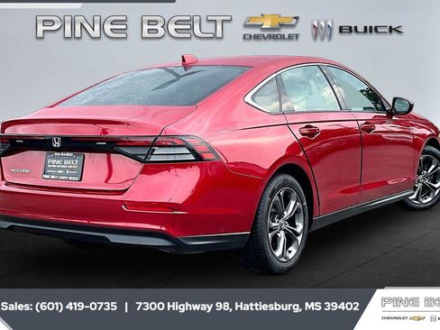 Used 2023 Honda Accord EX image 11