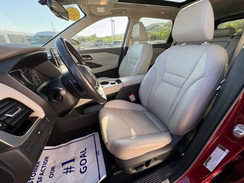 Used 2023 Nissan Rogue SL AWD/4WD image 27