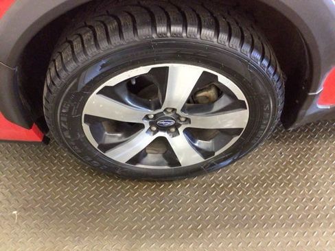 Used 2017 Subaru Crosstrek 2.0i Premium w/ Special Edition AWD/4WD image 28