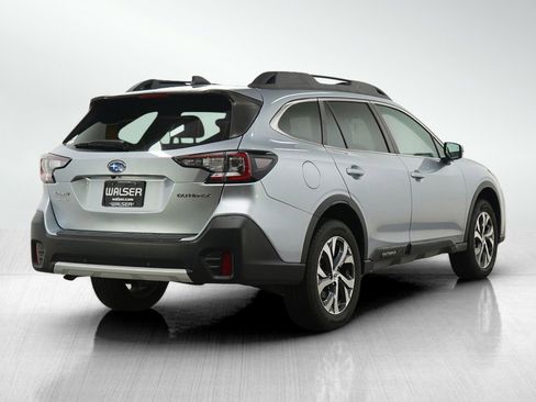 Used 2020 Subaru Outback Limited AWD/4WD image 5